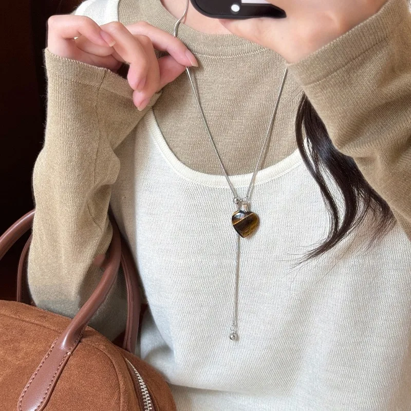 Tiger Eye Stone Flower Heart Adjustable Chain Long Sweater Necklace for Women Vintage Versatile Non Slip Daily Wear Premium