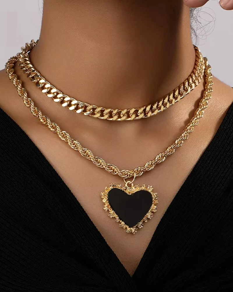 

New Arrival 18K Gold Plated Double Layer Cuban Link Chain Choker with Black Heart Pendant Necklace for Women Hip Hop Jewelry