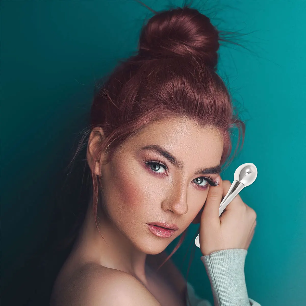 

Silver Dual-End Zinc Alloy Eye Cream Spoon Roller Promote Absorption Eye Face Skin Care Massage Tool