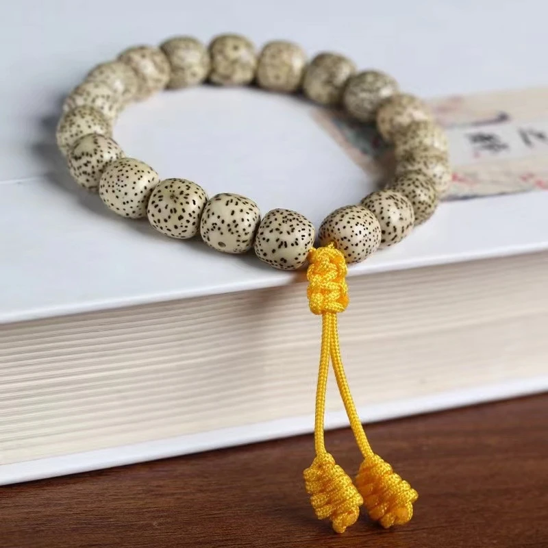

Star Moon Single-Loop Bracelet for Men and Women, Buddhist , Round Beads, Bodhi Seeds, Zen-Inspired Meditation Be