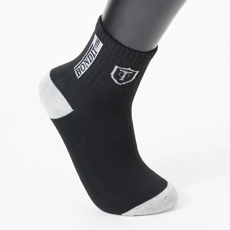 3/6Pairs Men Shield Letter Print Mid Calf Socks Contrast Color Toe Heel Breathable Streetwear Sports Casual Crew Socks