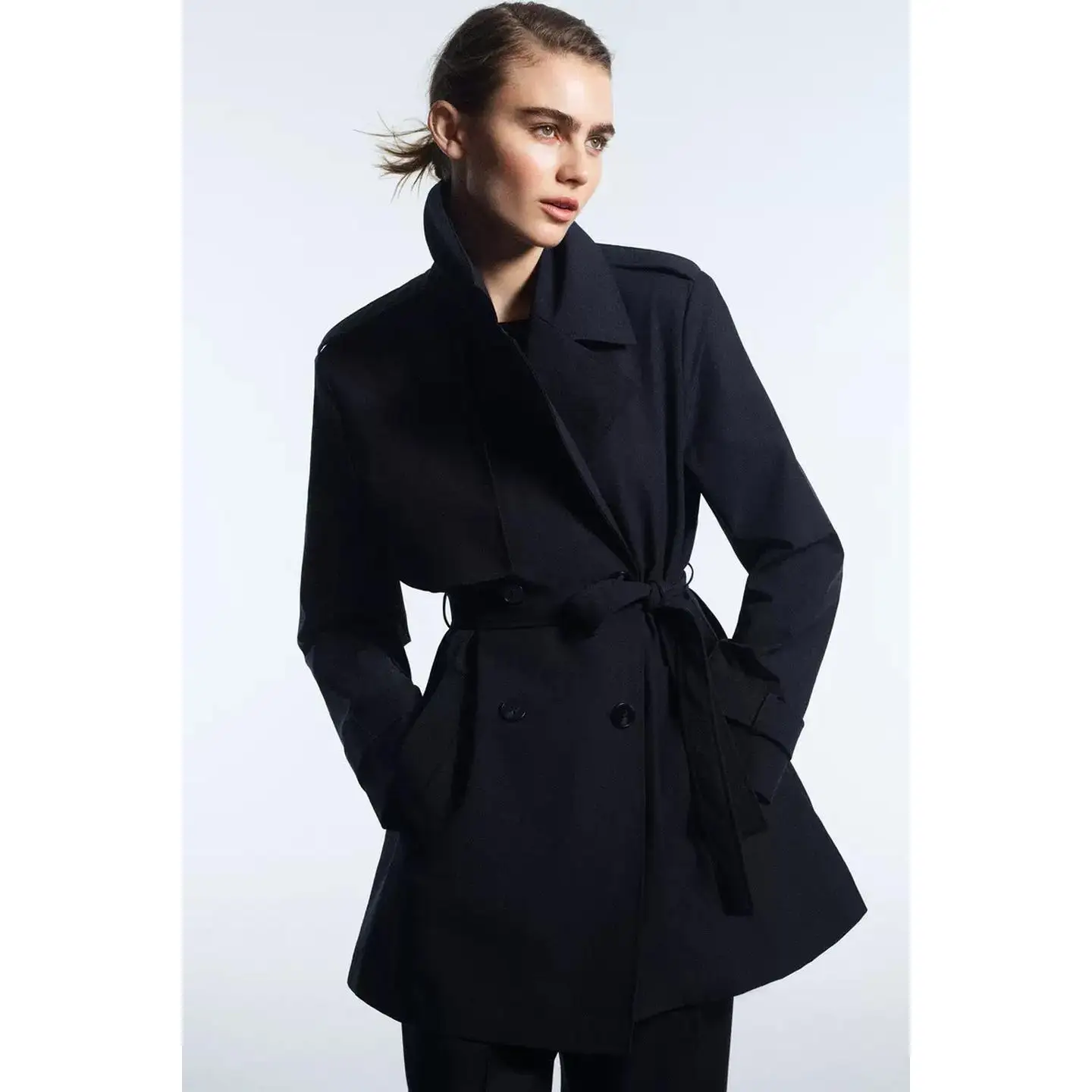 معطف Ele Long Sve مع زخرفة حزام وياقة على شكل حرف f وسترة واقية للخريف ورفيعة عادية #1