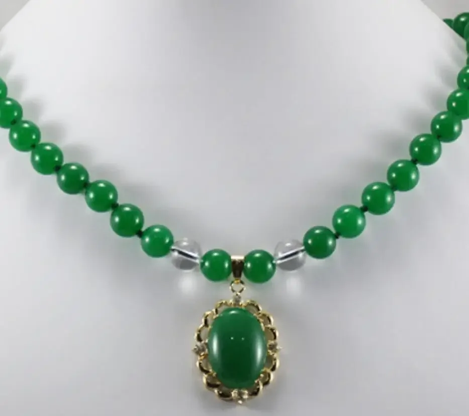 

Женская мода позолоченный зеленый малайский нефрит 10 мм + ожерелье с подвеской-бабочкой
