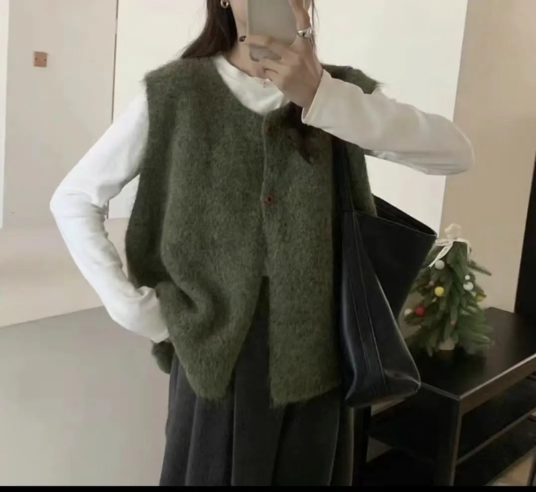 

2025 New Women Fashion O Neck Button Decoration Sleeveless Woolen Vest Jacket Ladies Solid Casual Slim WaistCoat Tops