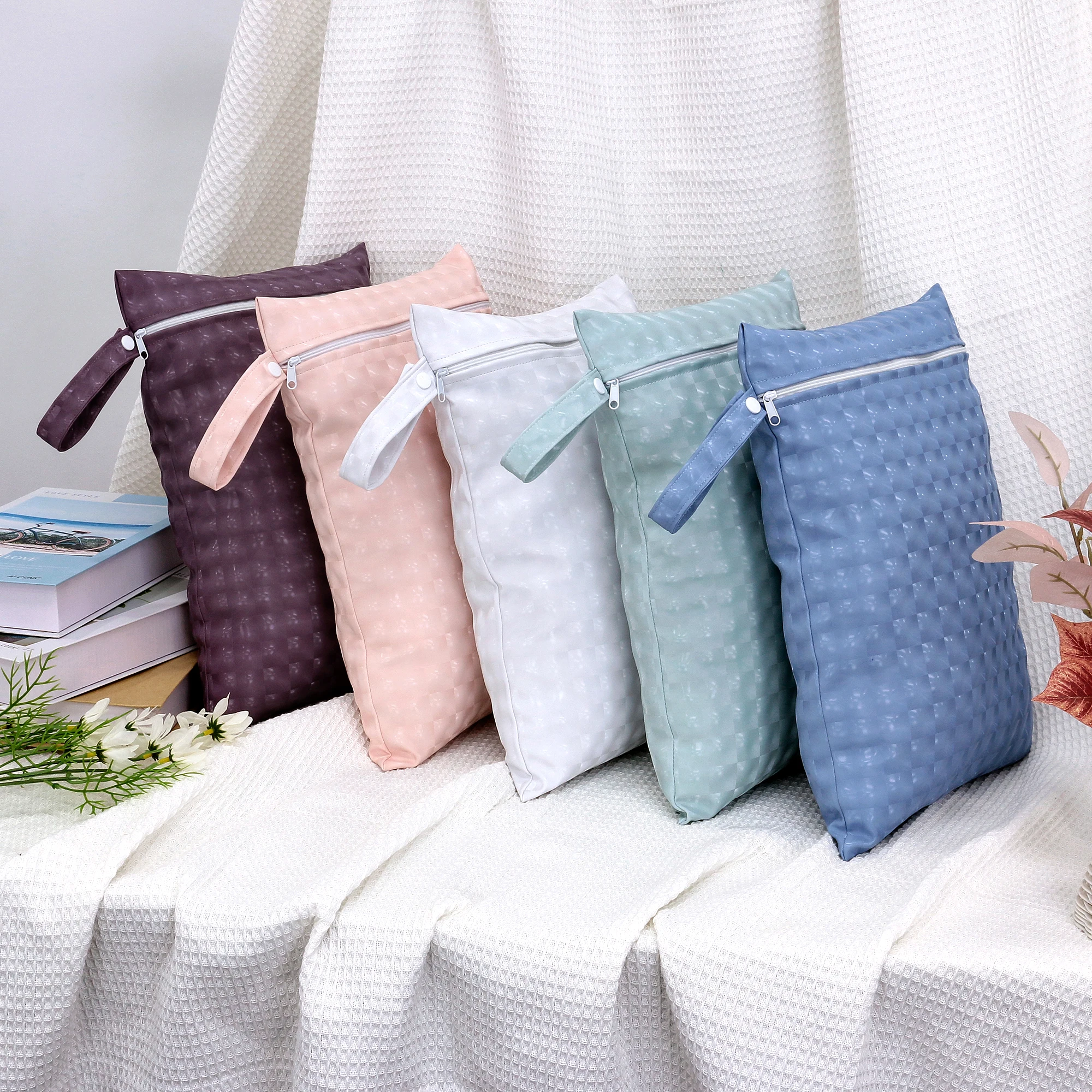 Single Pocket Large Travel Laundry Bag Waterproof Wet Dry Storage Bag Washable Reusable Dirty Clothes Zipper Pouch