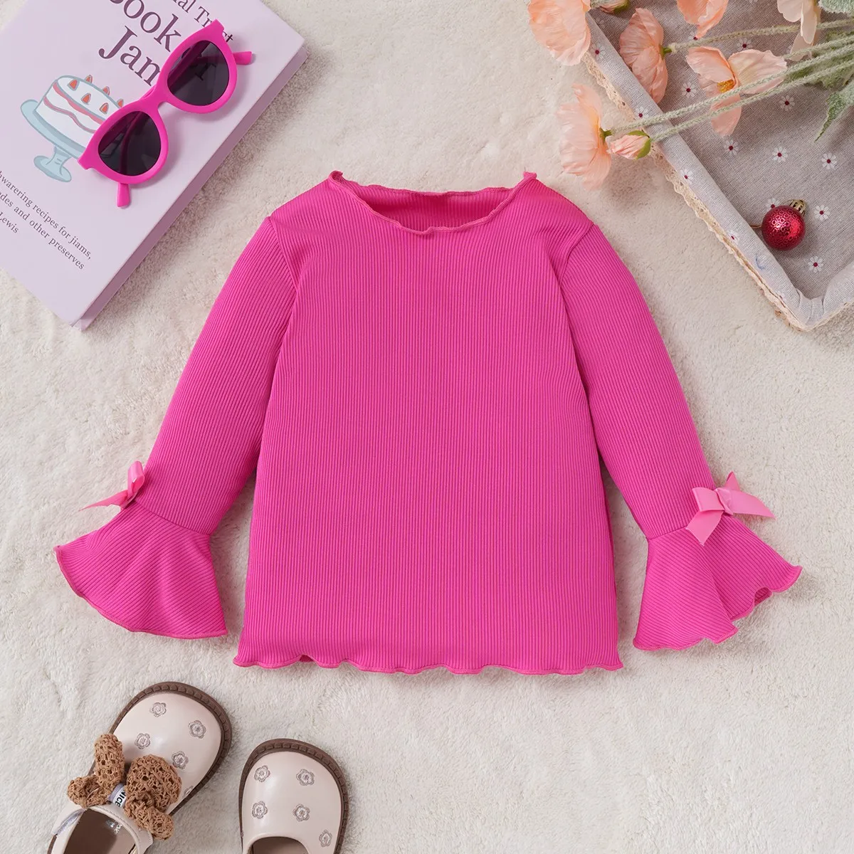 

Baby Girl Autumn Top Rose Red Horn Sleeve Bow Top 0-2 Year Old Girl Fashion European and American Style Top