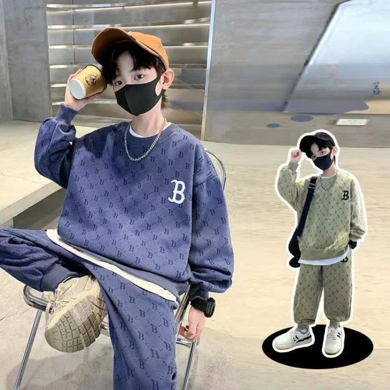 

Autumn Children Boy Clothes Set Teenage Sweatshirts Pullover Top And Pants 2 Pieces Suit Fashion Letter Printed Tracksuits