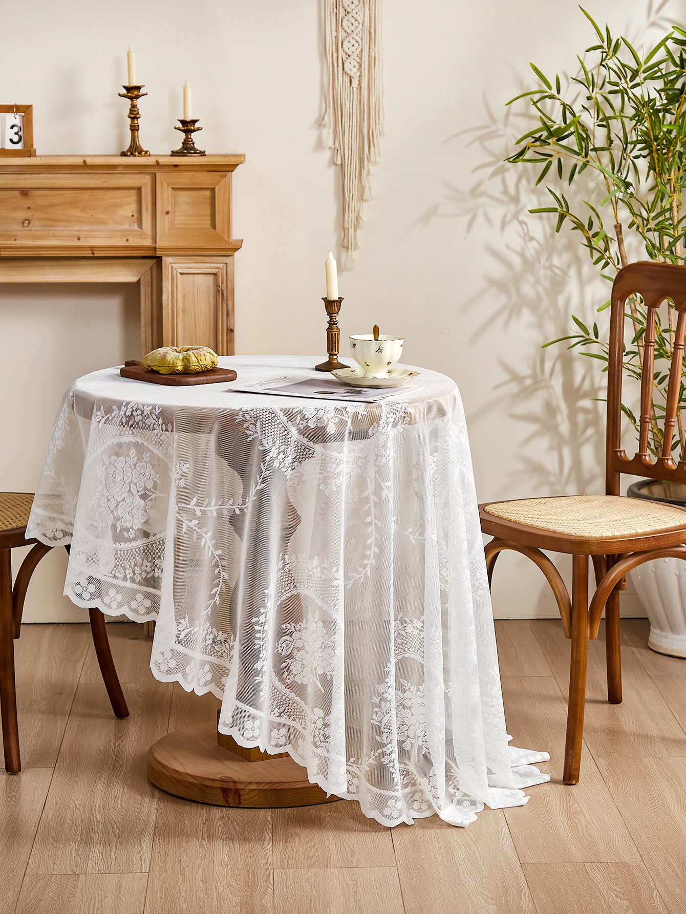 Mantel de encaje blanco, espejo redondo, patrón de vid de flores, decoración de mesa de comedor para sala de estar