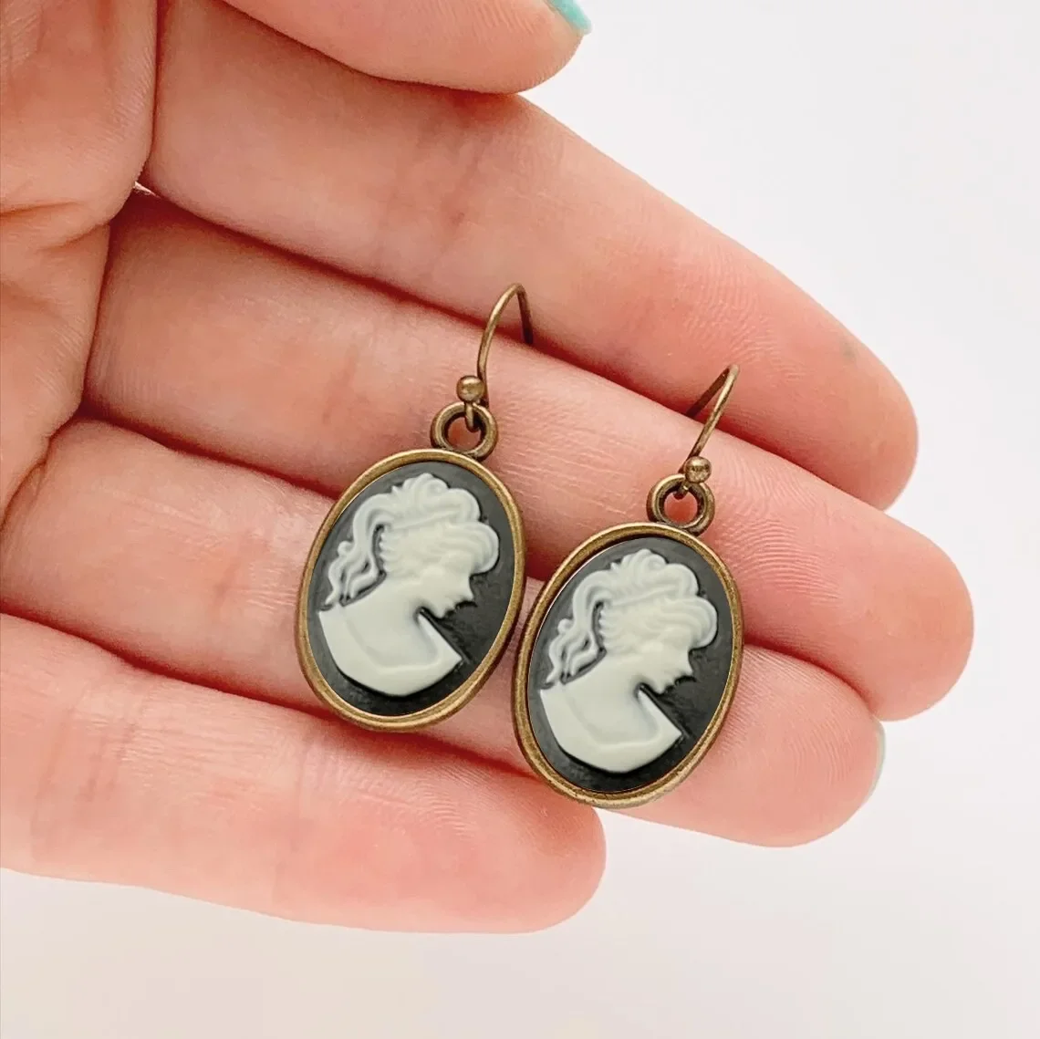 Vintage Steampunk Lady Cameo Cabochon Silver and Bronze Jewelry Pendant Earrings