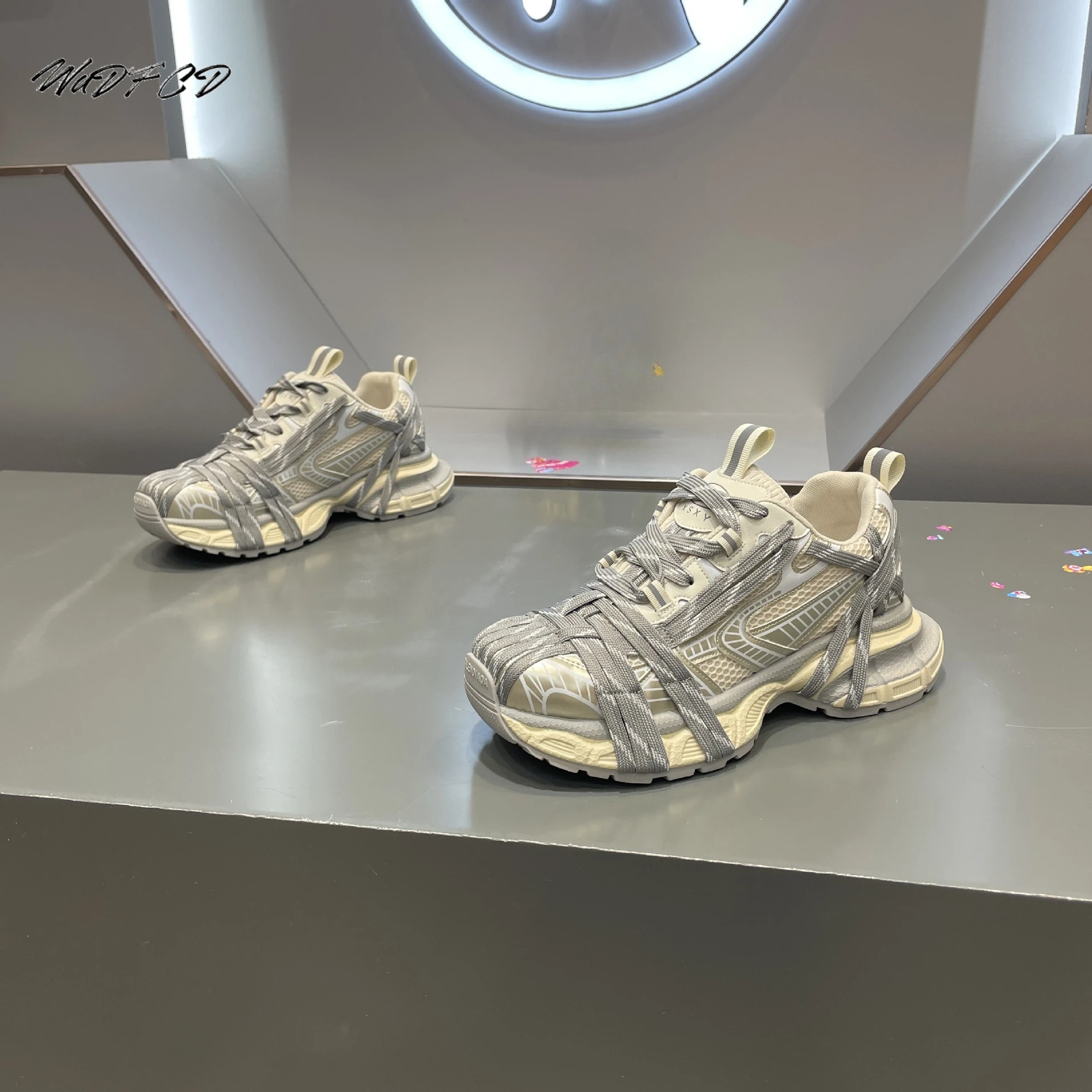 

Массивные кроссовки, мужские дизайнерские классические спортивные туфли, модные повседневные кроссовки из кожаной ткани, дышащие кроссовки на увеличенной платформе