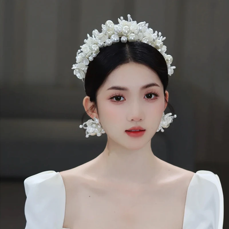 

Bride Crown Tiara Korean Handmade Pearl Headband Wedding Photo Studio Styling Accessories 2025 New