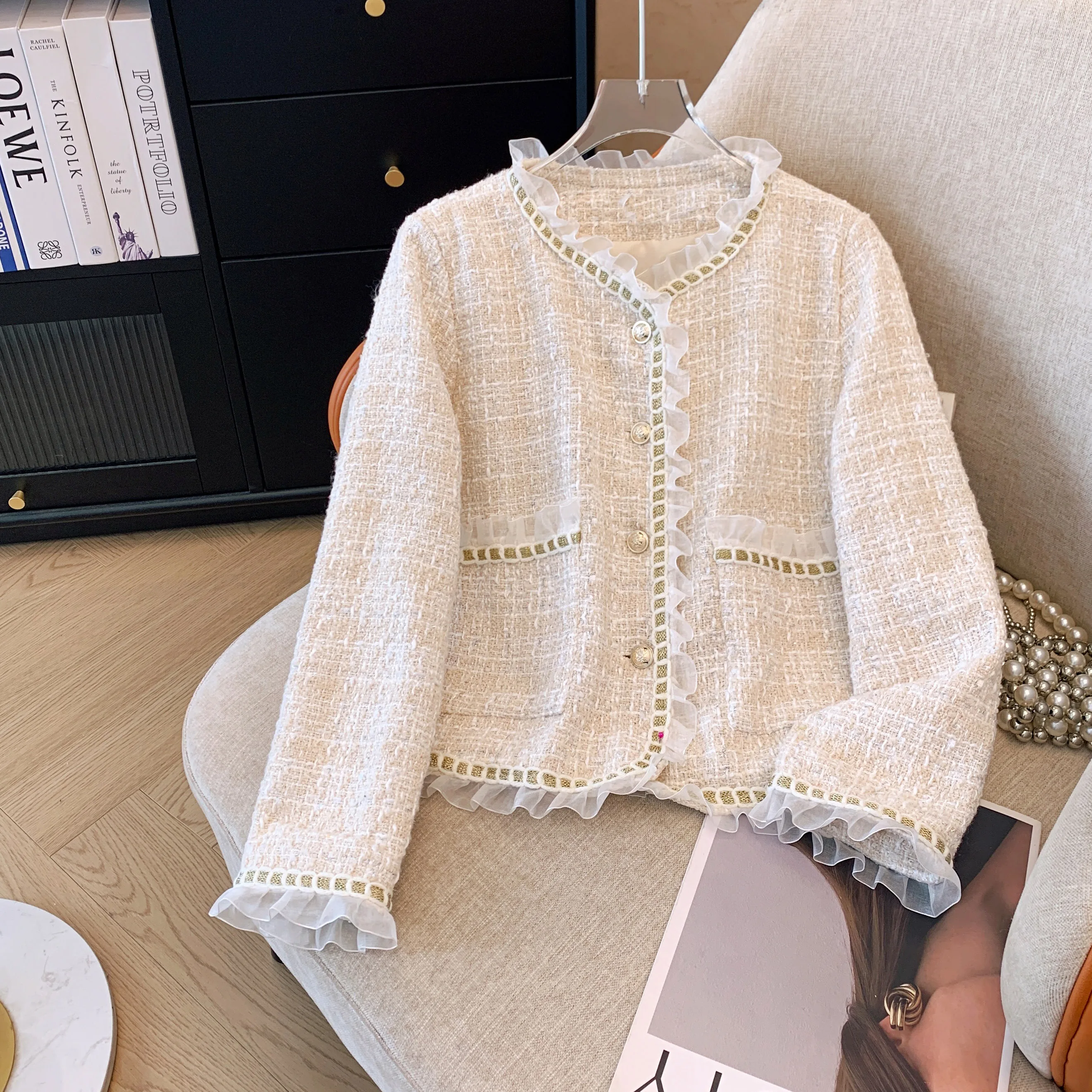 

New Fashion Chic Vintage Tweed Woolen Jacket Women Autumn Single Breasted Mesh Patchwork Office Coats Lady Outwear CommutePlaid