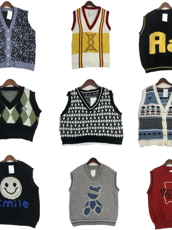 

Vintage Woolen Vest ex Soft Girl Forest System Autumn Winter Faionable Versatile Warmth Cartoon Print round Ne Button up