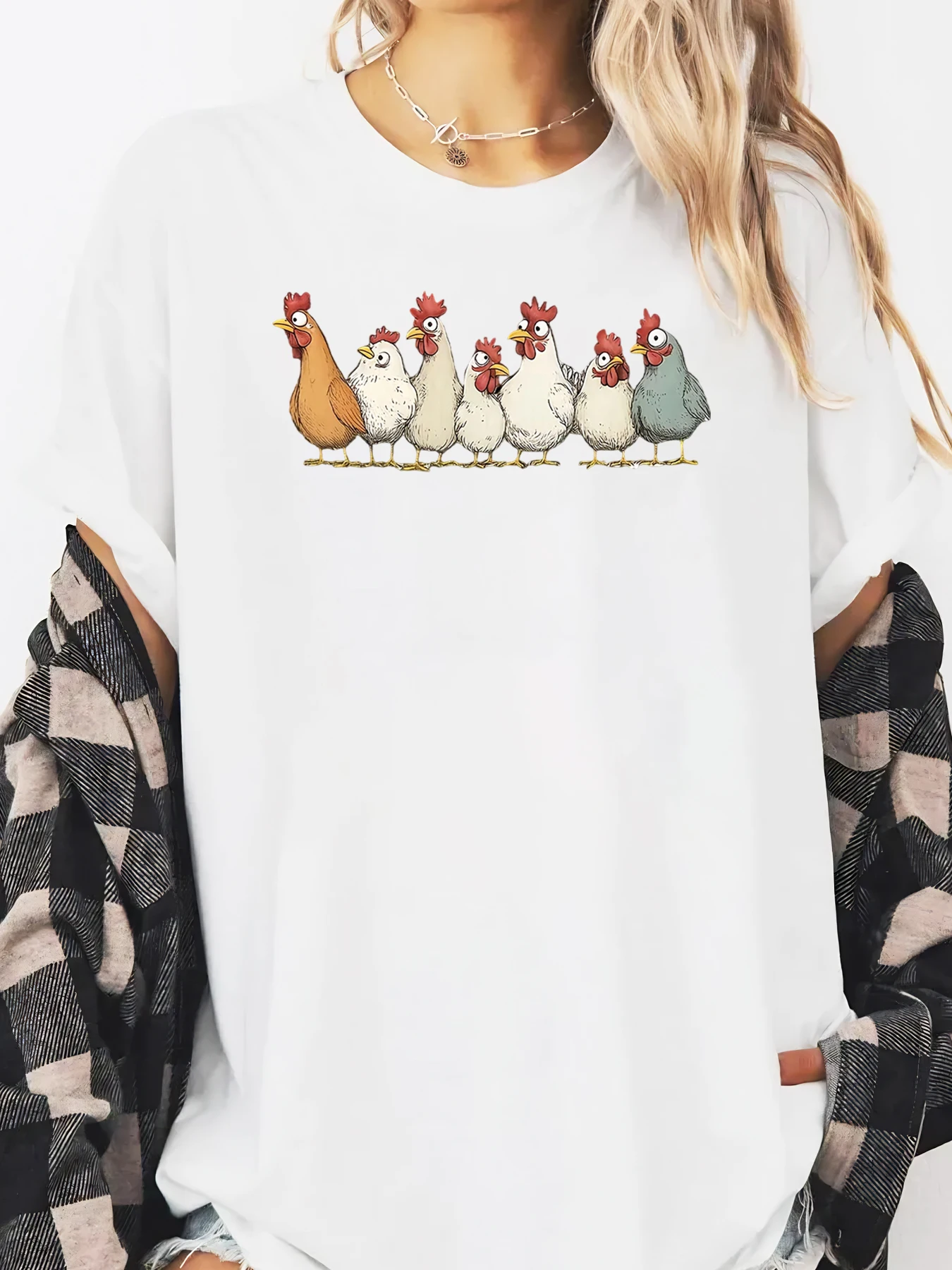 

Женская футболка большого размера с принтом куриной фермы на Хэллоуин, повседневная одежда на каждый день, белая, больших размеров