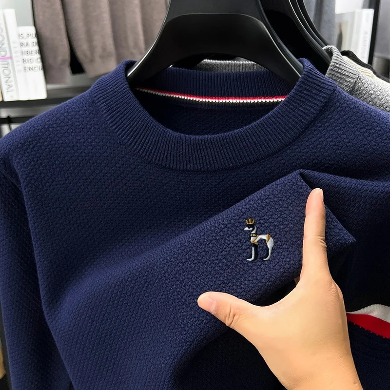 Designer Herbst-Winter O-Ausschnitt Stickerei Strickpullover Bequemer Einfarbiger Langarm-Pullover Warme Alltagskleidung für Männer – Detail 6