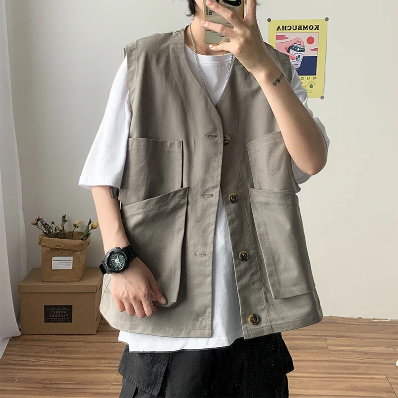 

EBAIHUI Japanese Workwear Men Vest Retro Hong Kong Style Loose Fitting Male Tank Top =Multiple Pockets Design Sleeveless Jacket