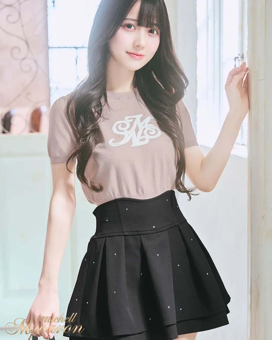 Black hotfix rhinestones