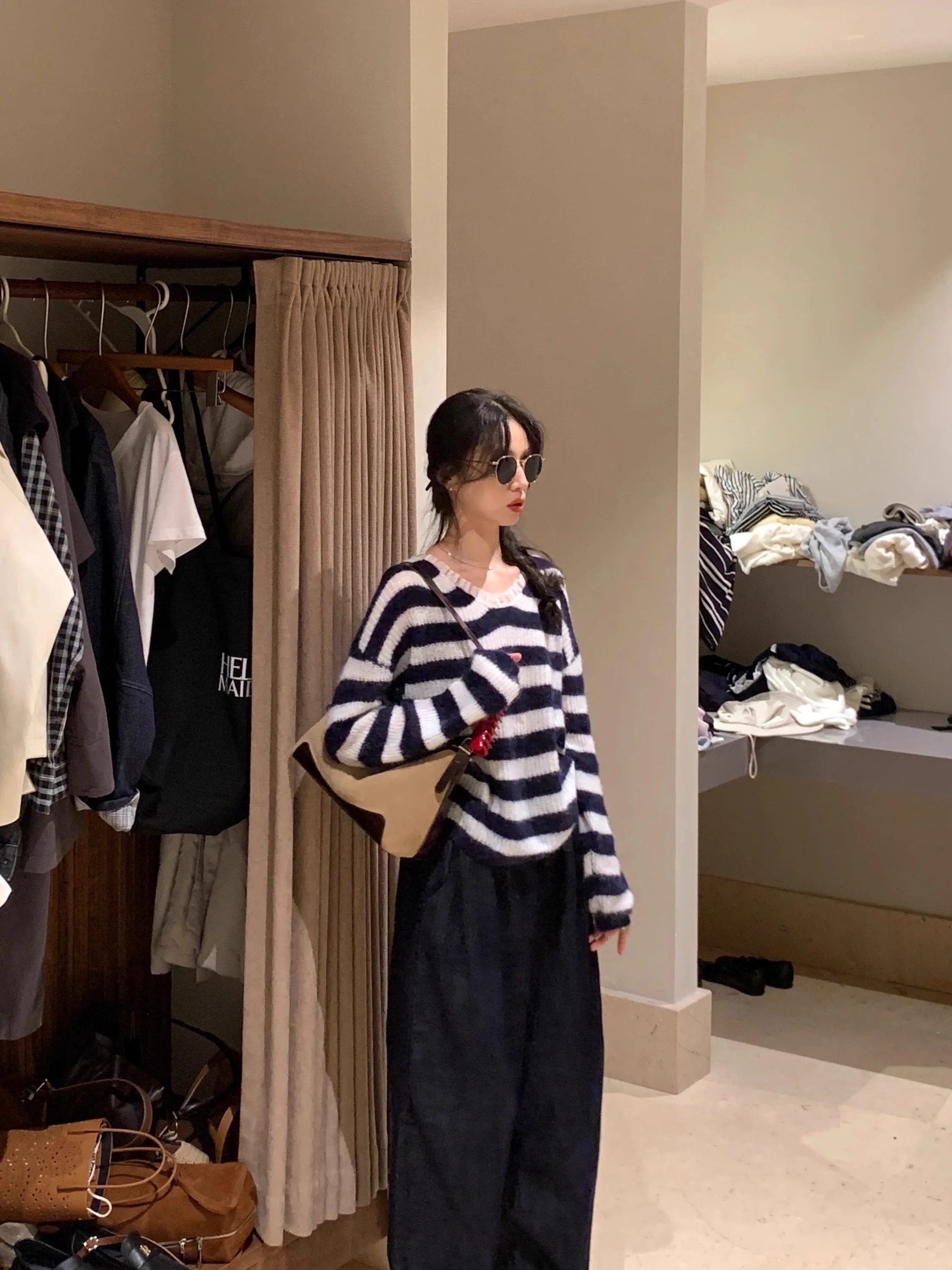 

BRIVIN Women's Cashmere Knitted Sweater Long Sleeve Striped Pattern Ogees Casual Style V-neck Loose Fit Soft Skin-friendly