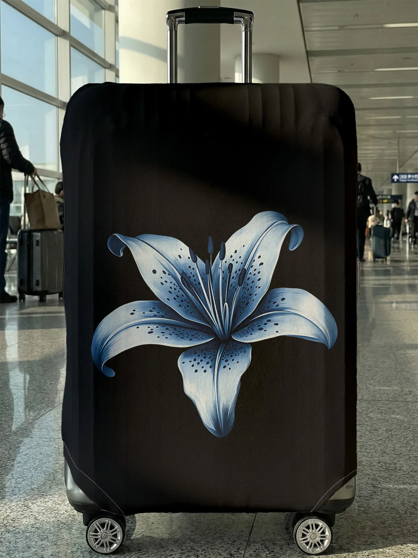 

Black Base Blue Lily Flower Luggage Cover, Suitable for 18-32 Inch Luggage Cover, Luggage Handle Glove, Travel Accessories