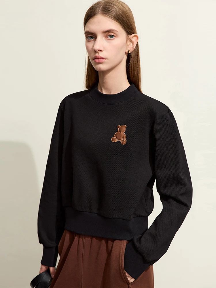 AMII Minimalism Hoodies For Women Spring New 2024 Round Neck Bear Applique Embroidery Drop Sleeve Casual Lady Pullovers 12421056