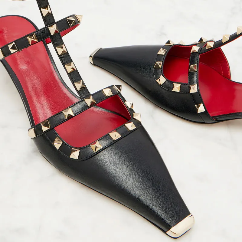 

Women's Rivet Low Heel Square Head Stiletto Sandals Fashion Show Party Summer Women's High Heel Sandals