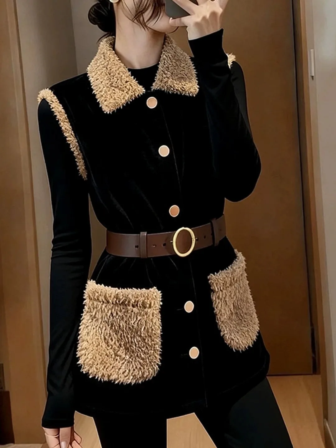 

Уникальный женский жилет из меха ягненка 2025 года, маленький размер, осенне-зимняя верхняя одежда, элегантный топ с воротником, стандартная длина, премиум-класс
