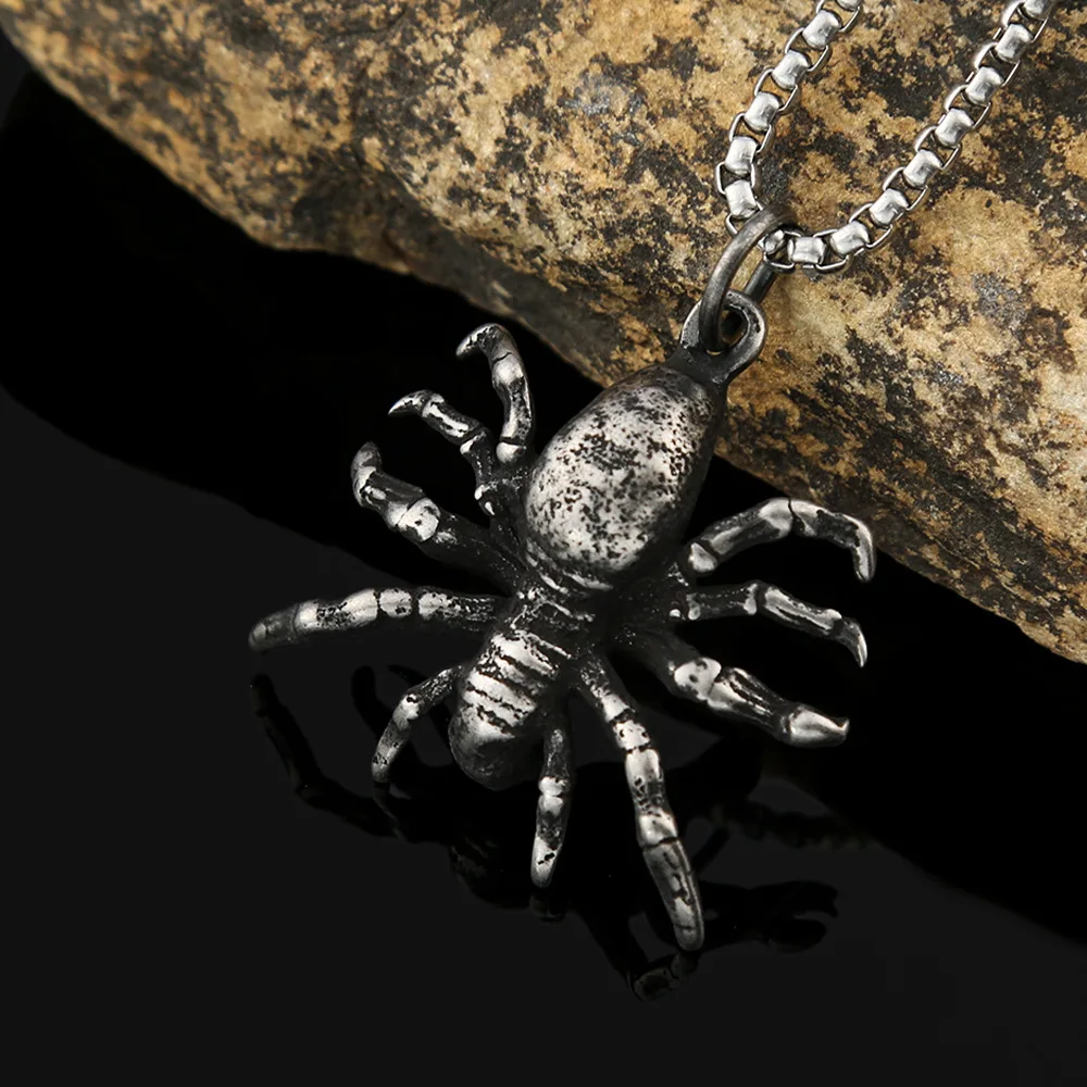 Unique Gothic Thousand Eyes Spider Pendant Stainless Steel Fashion Punk Spider Necklaces Men's Singular Animal Jewelry Wholesale