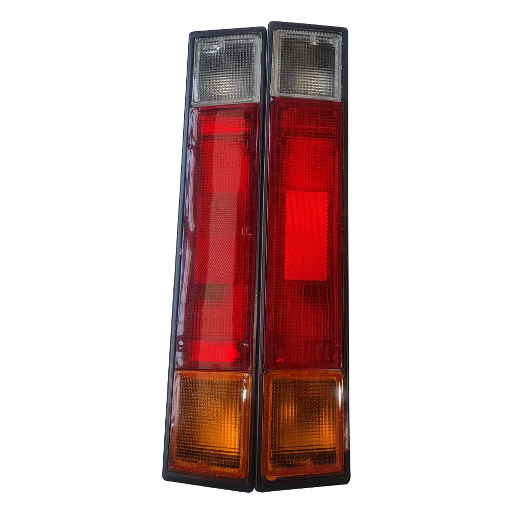 Car Tail Light for Toyota Liteace Truck Rear Lamp cm31 Yearly 1987 to 1993