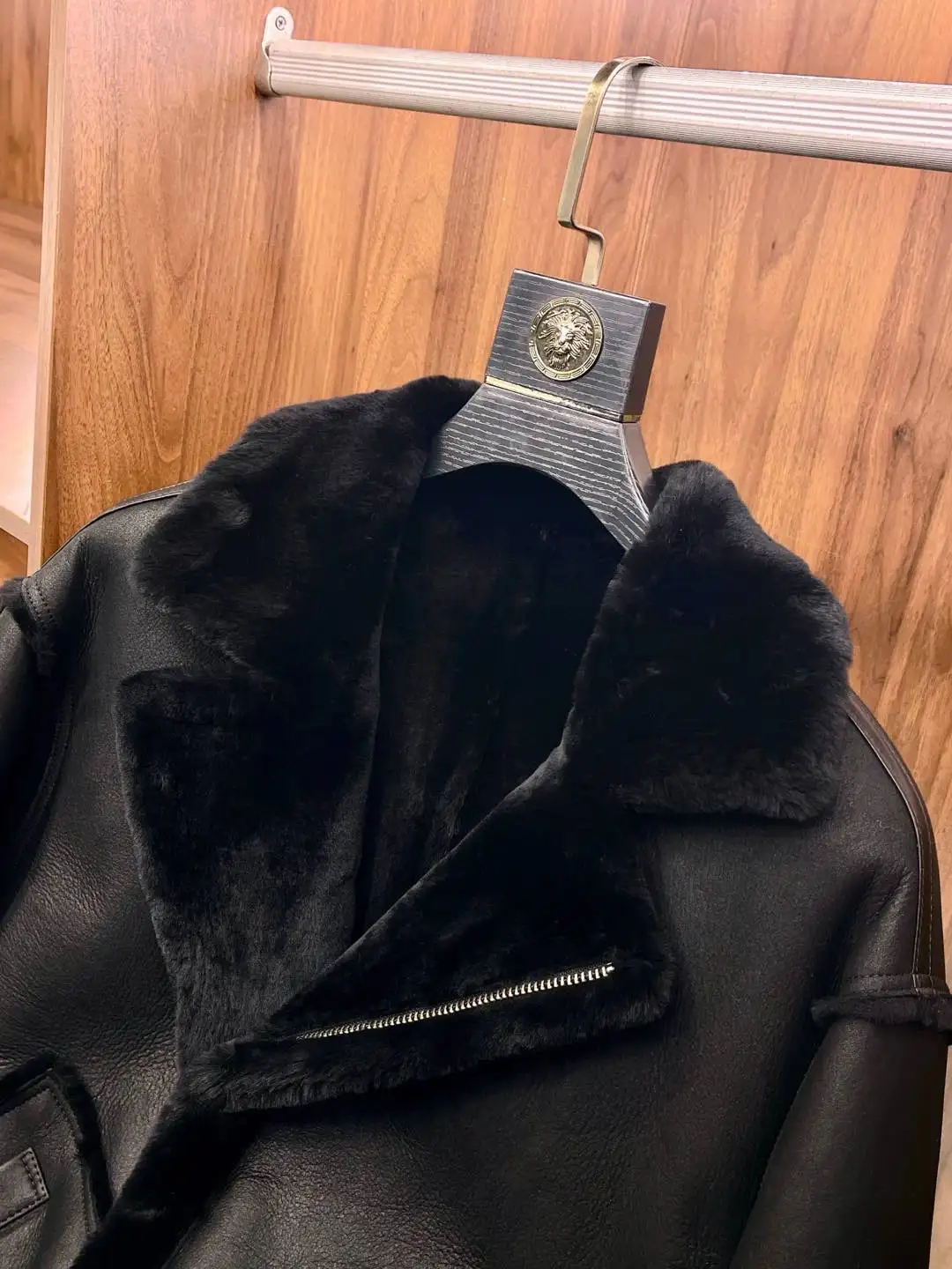 FWRD Black Fur Coat Mens Winter Warm Black Fur Coat Fashionable Winter Loose Fitting Black Fur Coat #FWRD0097