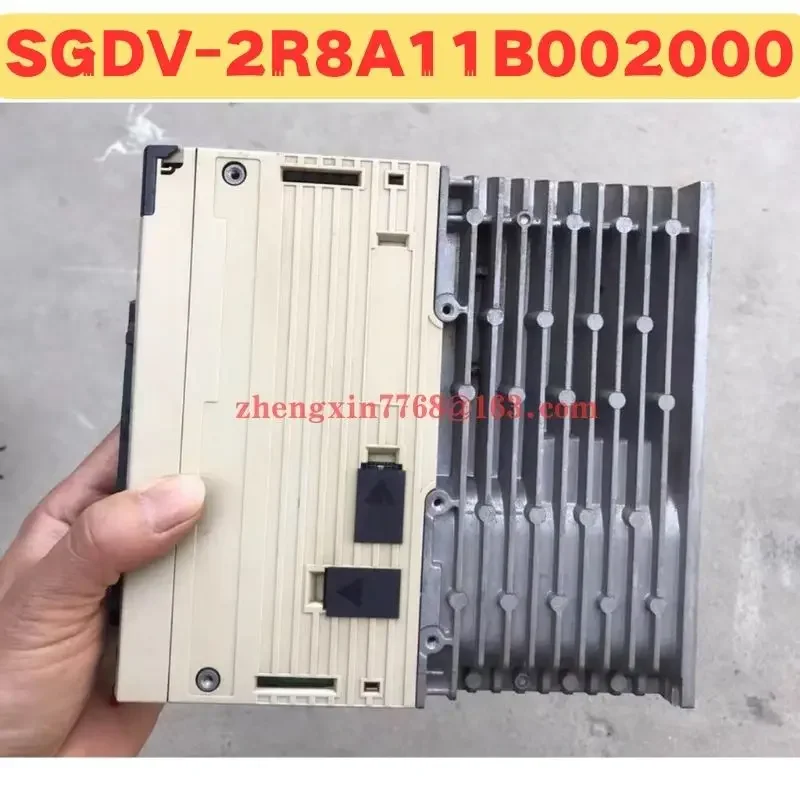 Used Servo Drive SGDV-2R8A11B002000 SGDV 2R8A11B002000 Normal Function Tested OK