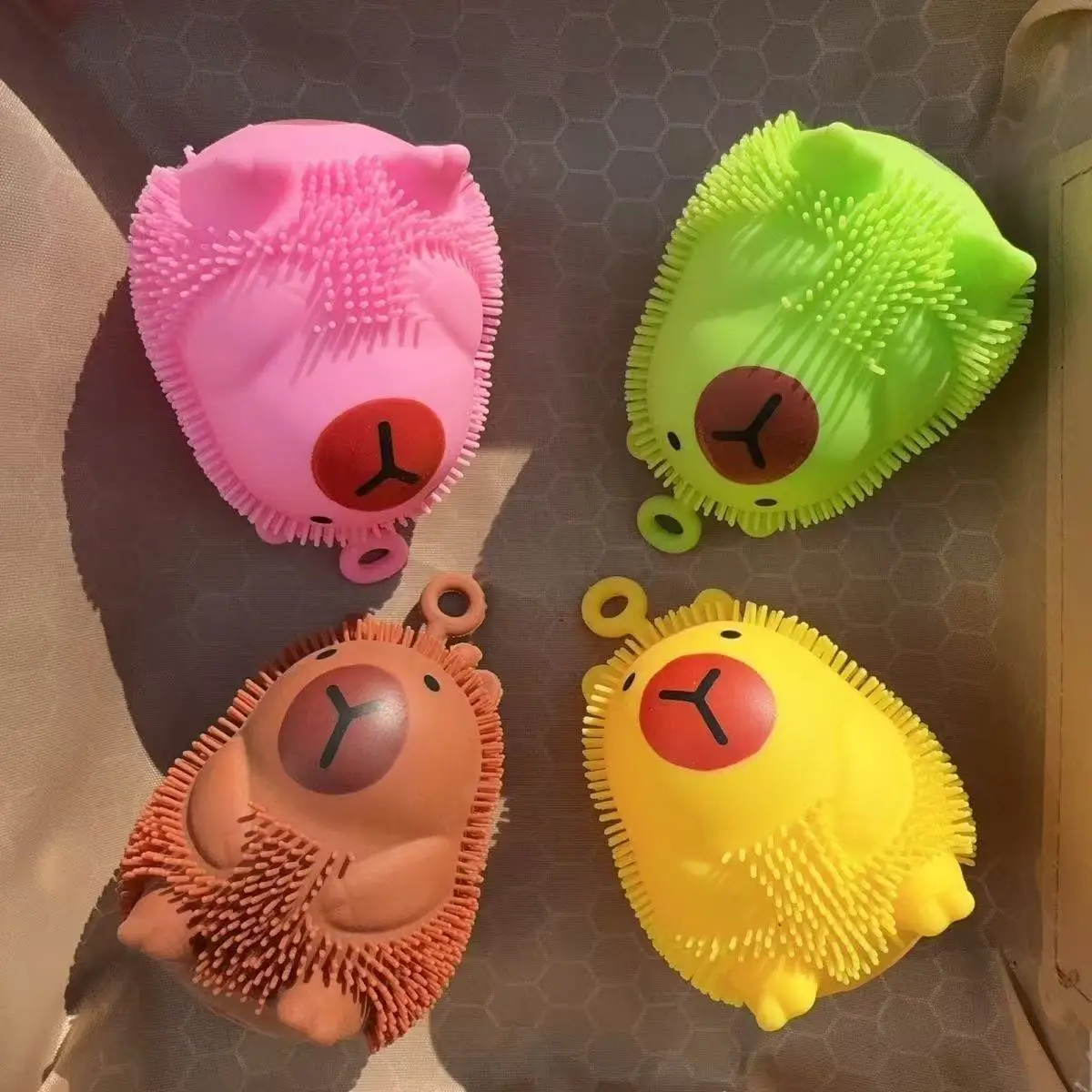 الكرتون كابيبارا ضغط الكرة قرصة مضحك لطيف الحيوان شائك الكرة متوهجة الحسية اسفنجي تململ الإجهاد الإغاثة مضحك الهدايا