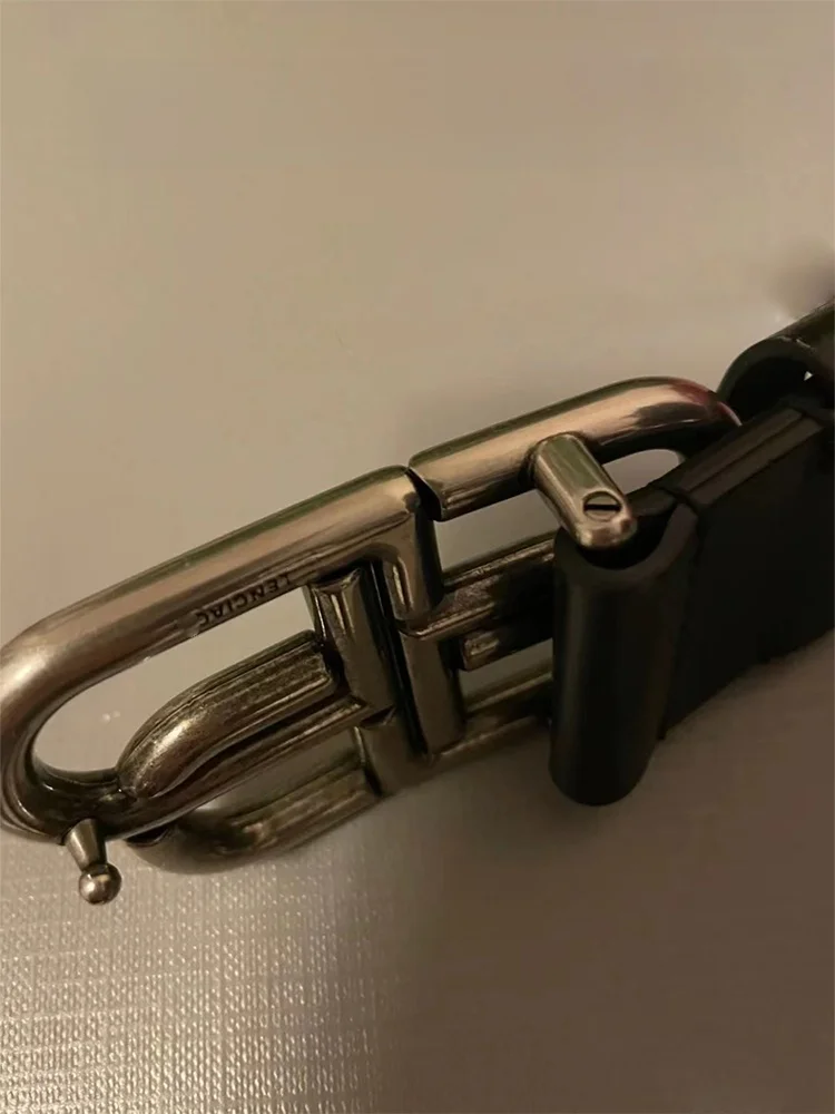 high-end-leather-belt-with-letters-unisex-versatile-for-jeans-trendy-parisian-style-waist-belt-for-men-and-women
