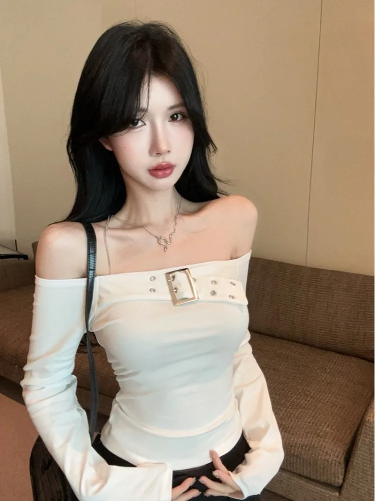 

American Style Hot Girl One Shoulder Long Sleeve T Shirt Women's Slim Fit Metal Buckle Design Sensation Sweet Style Top