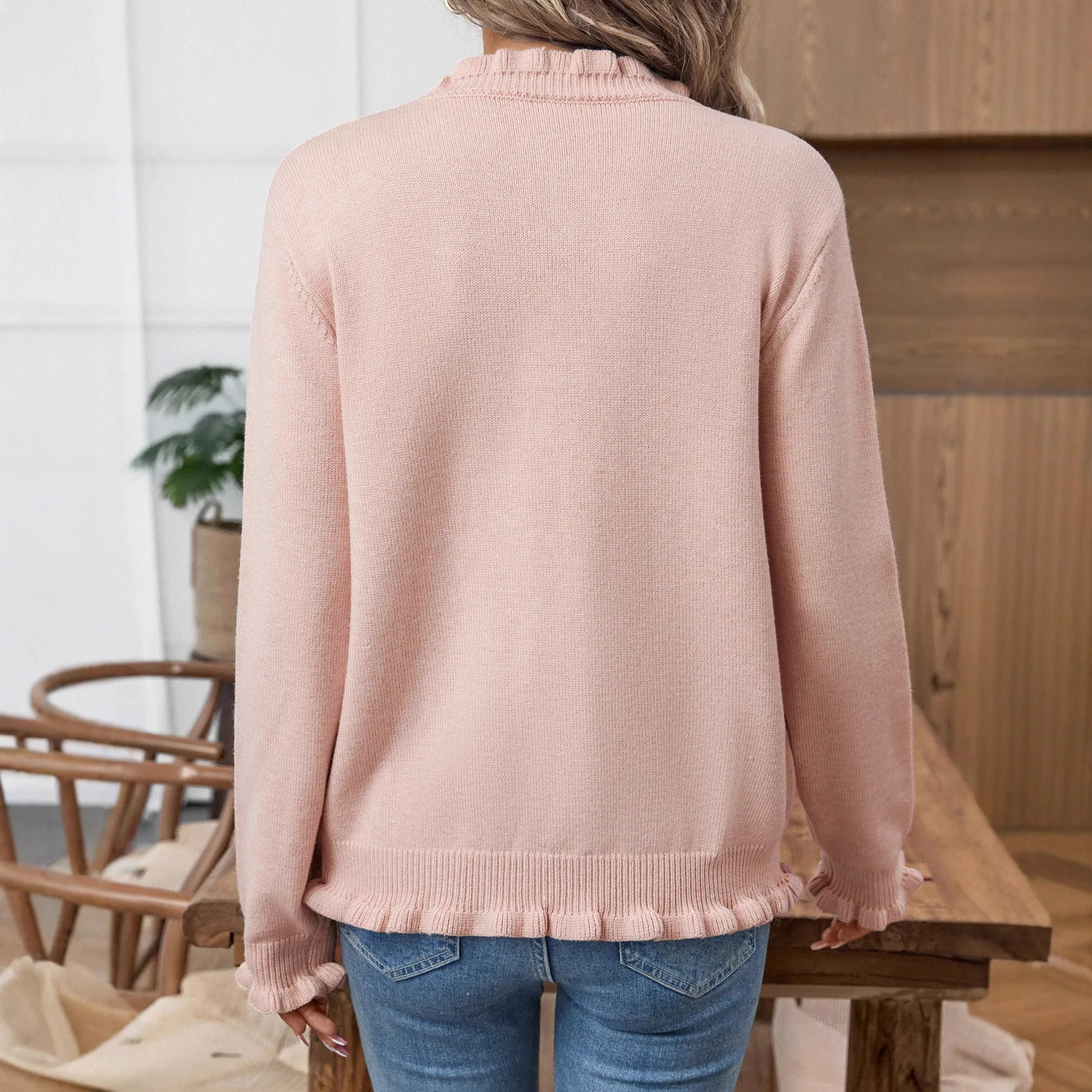 Europe and the United States cross-border 2025 autumn and winter women's knitted  and elegant fungus edge button sweater top