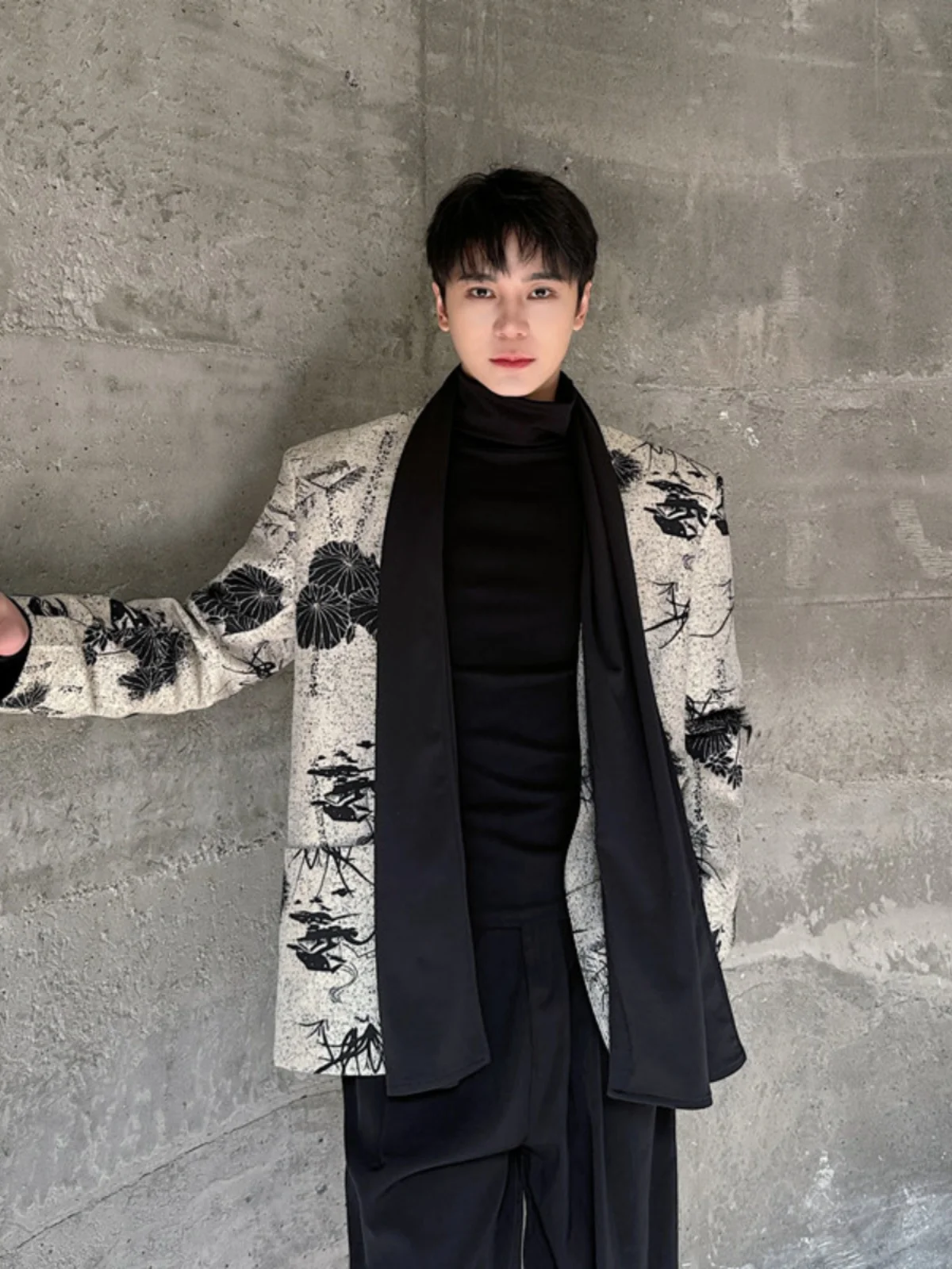 

Осень-зима, свободный мужской костюм Jaet, повседневный китайский дизайн с принтом, модное пальто, молодежное длинное све, без бренда