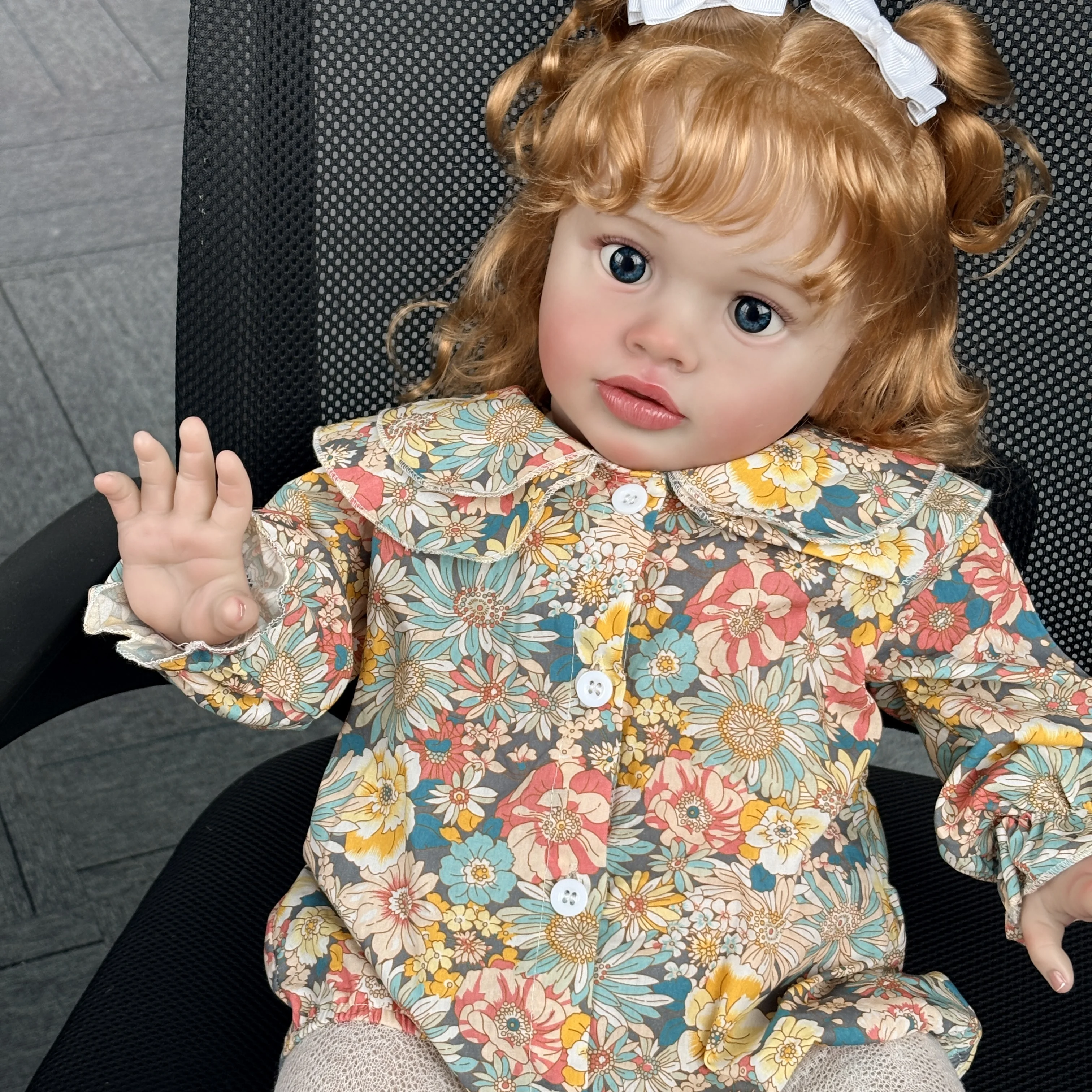 

66cm Huge Size Hand Painted 3D Skin with Realistic Visible Blue Veins Reborn Pippa Toddler Girl with Curly Hair Lifelike Babe