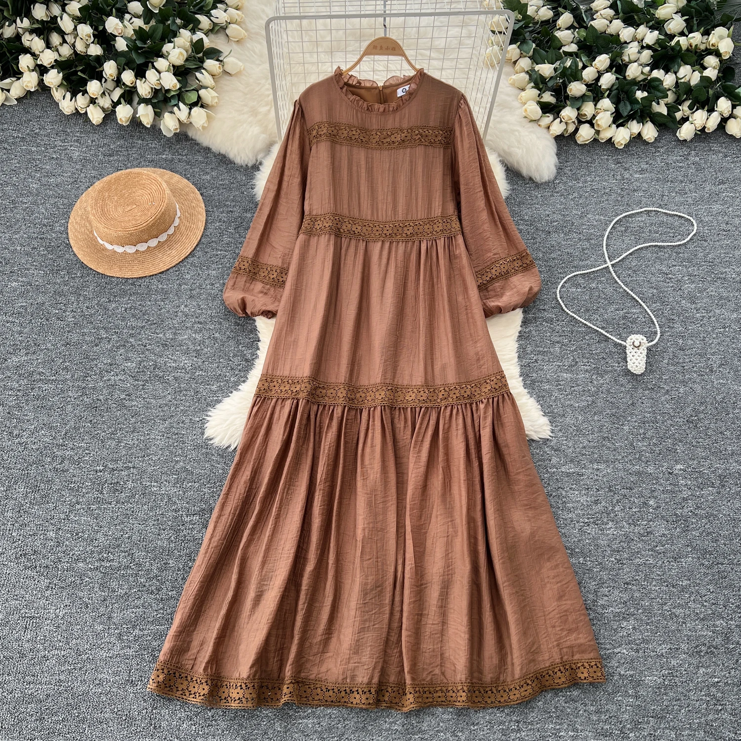 

Vintage O-Neck Basics Long Lantern Sleeve Chic Lace Spliced Loose Dresses French Evening Women High Street Autumn Sweet Clothing