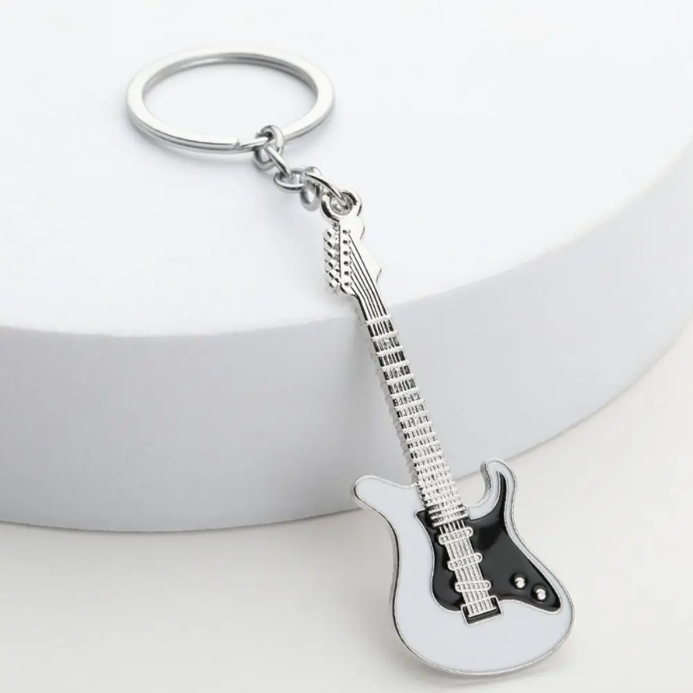 

Little Fresh Zinc Alloy Guitar Keychain Musical Elements Bass Bag Pendant Portable Music Lovers Gift For Man Women