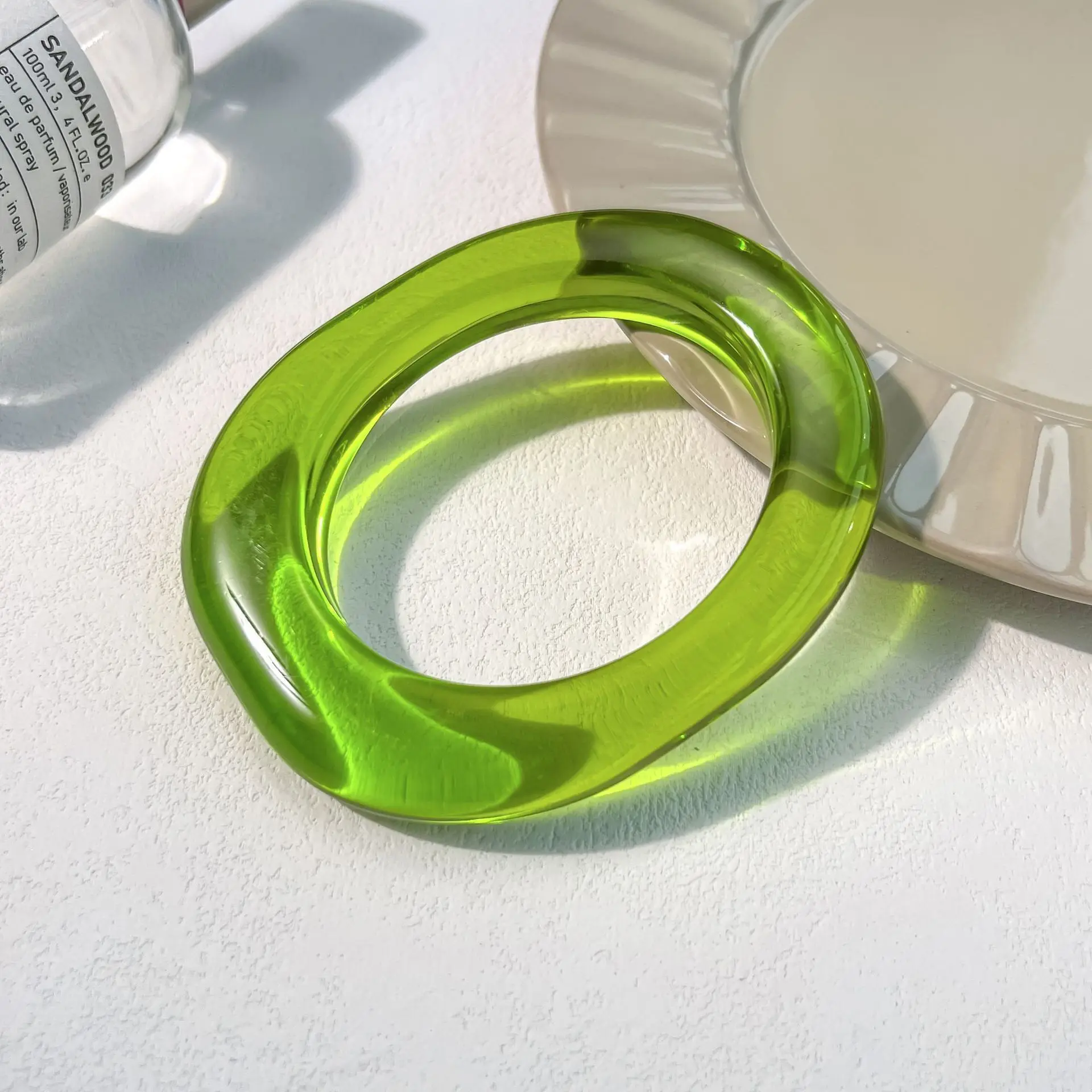 Fashion Resin Oval Transparent Bangle Classic Design OT50