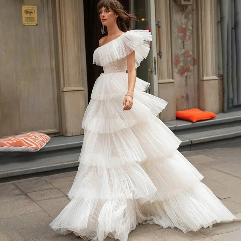 

DRESS FORU Белые элегантные вечерние платья из тюля длиной до пола, платье для выпускного без рукавов на одно плечо, многоуровневое трапециевидное платье по индивидуальному заказу