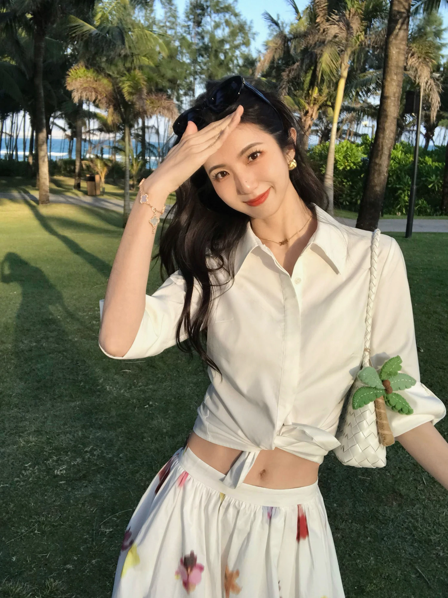 

Женская приталенная белая рубашка Ele Slim Fit с отложным воротником, визуально стройнящая, для повседневной носки, из смесового хлопка, с рукавом до локтя