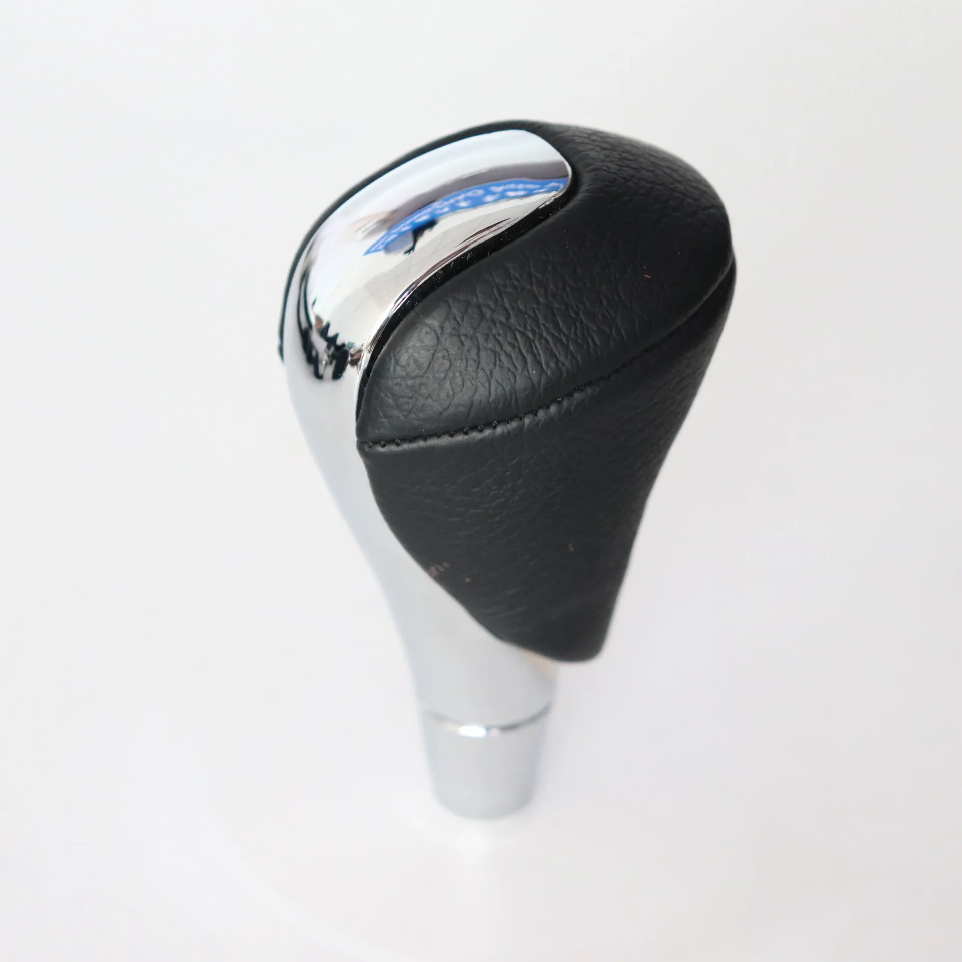 Automatic Gear Black Leather Mirror Chrome Shift Knob for Toyota Lexus RX350 RX450h IS250 IS350 ES300 ES350 GS300 GS350 LS460