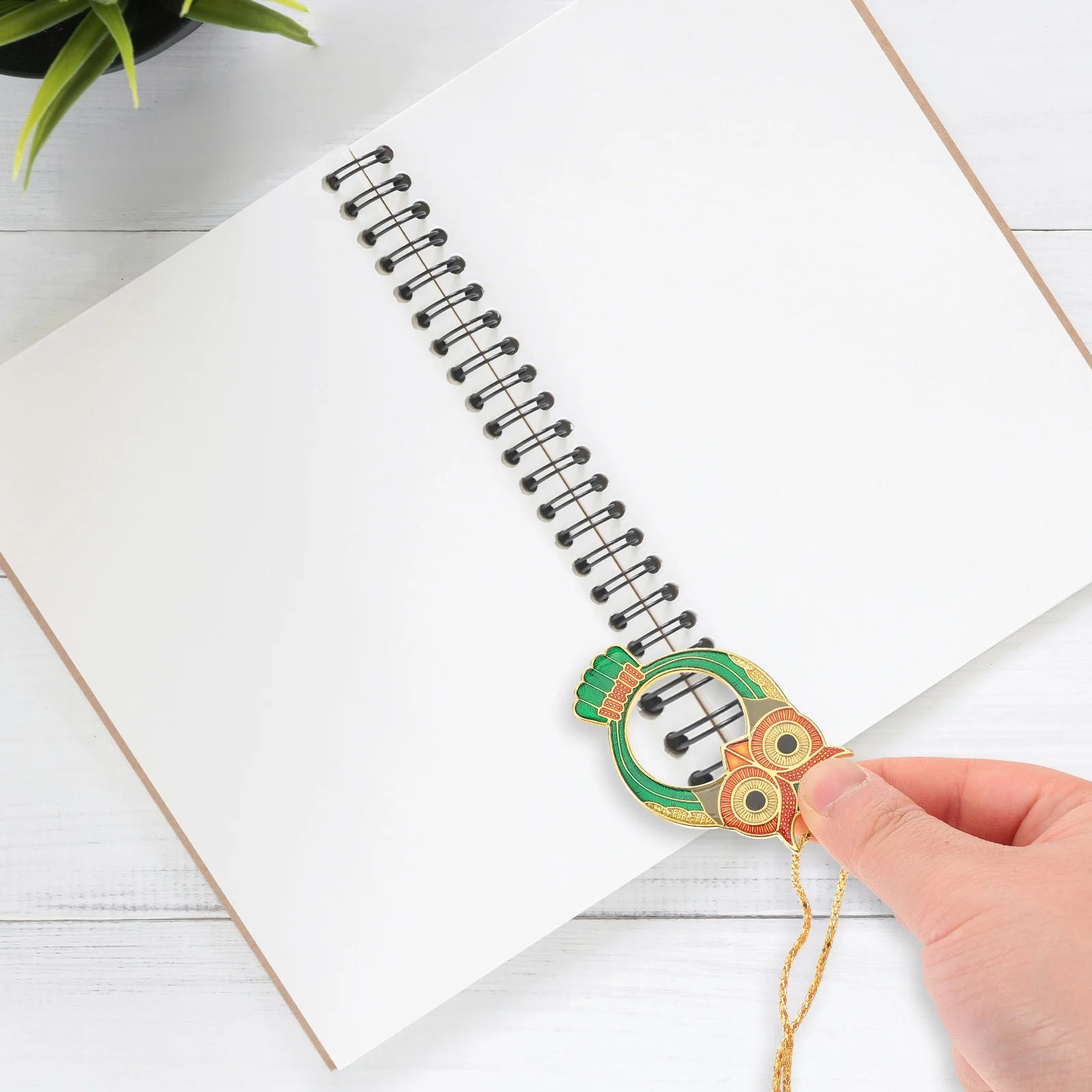 

Owl Magnifier Magnifier Necklace 10X Vintage Metal Pendant For Reading Women Sweater Chain Decorative Jewelry Accessory