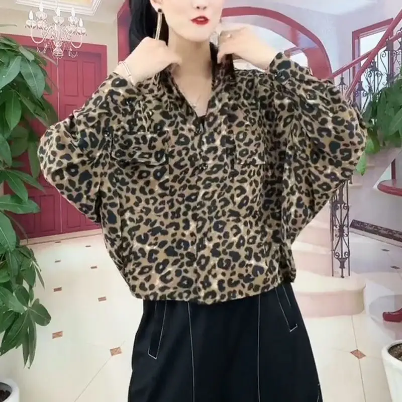 FAVRE Leopard Batwing Sleeve Bomber Jacket Women Loose Fashion Short Button Coats Female Autumn Vintage Casual Outwear Tops