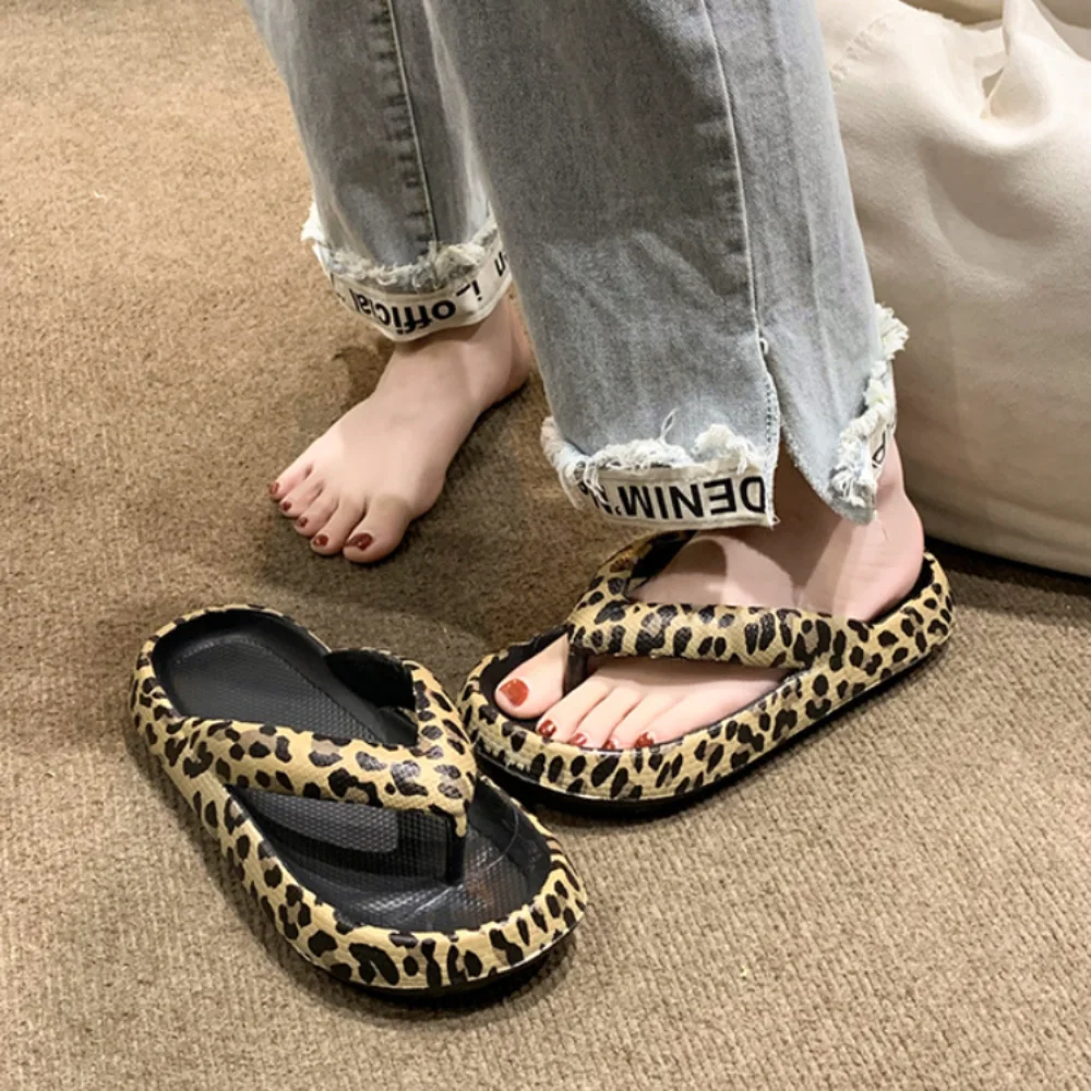 

Simple All Match Leopard Flip Flops EVA Anti Slip Platform Slippers Beachwear Shoes Soft Soled Slides Sandals Women Beach