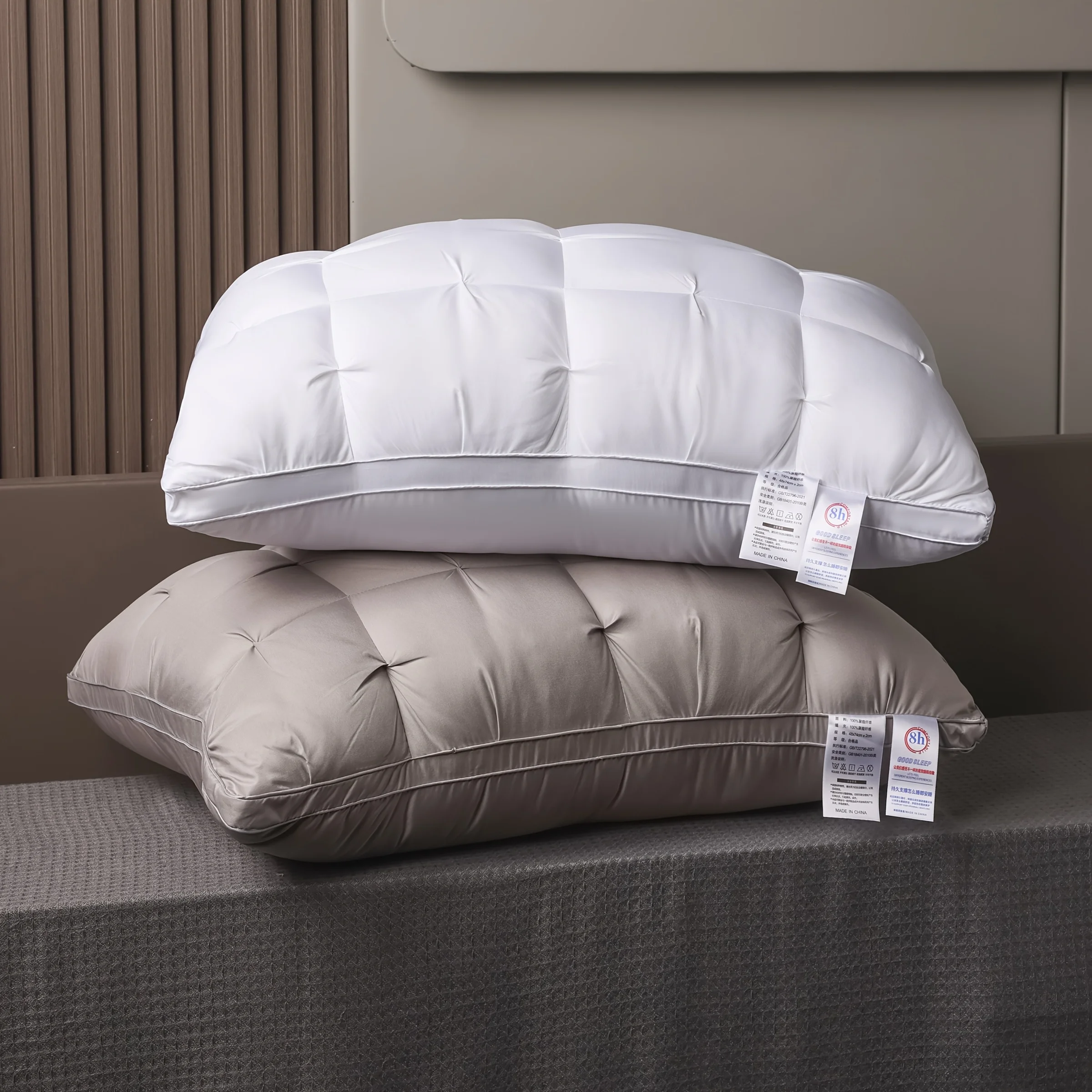 2-Pack Premium 5-Star Hotel Pillows for All Sleeping Positions, Year-Round Comfort, Ultra-Soft Machine-Washable Pillows, Perfect F