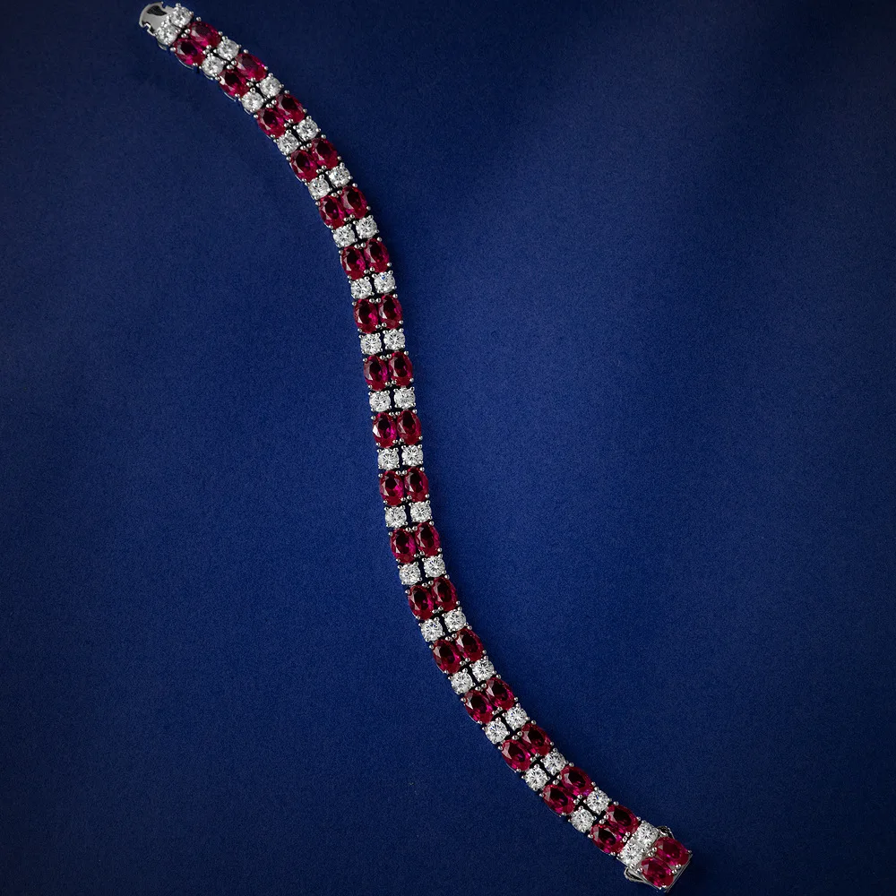 

New S925 Silver 0.5 Carat Egg Shaped Cultivated Ruby 4 * Wind Double Row Full Diamond Bracelet Wedding Jewelry