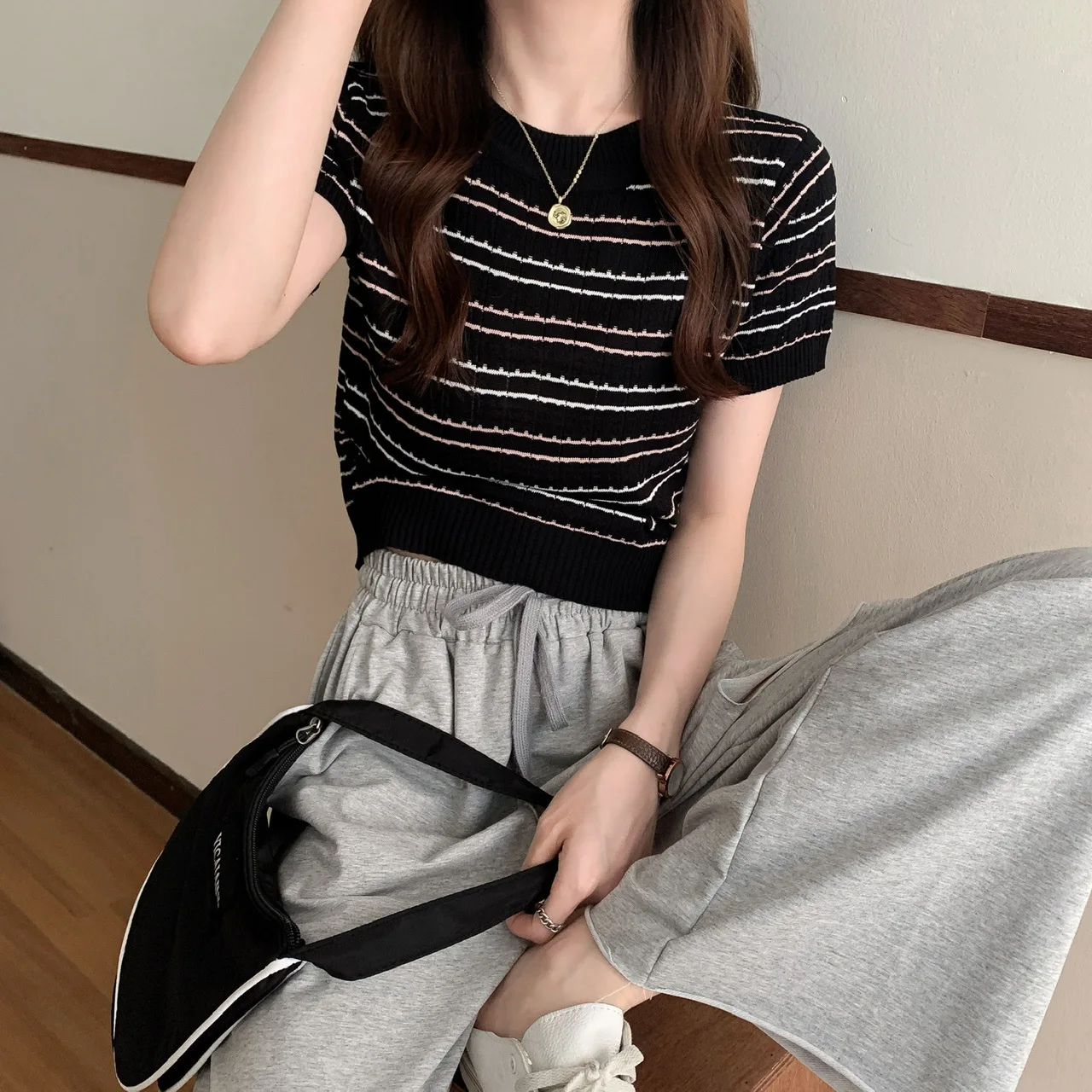 

Crop Top Striped Short Sleeve T-Shirt Knitting Camisol Black Beautiful Woman Blouse Casual Languid Summer Thin Women's Clothing