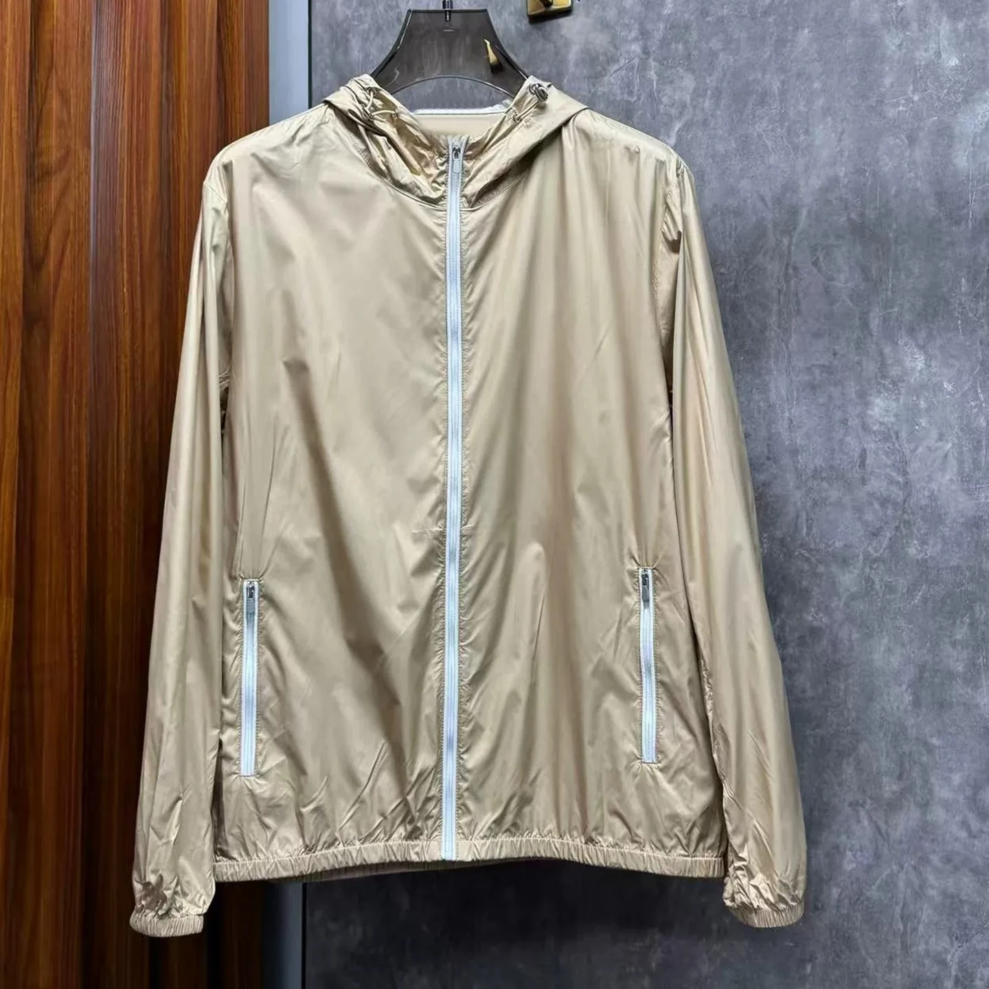 Italian BC Old Money Style 26 Fashion Badge Embroidered Thin Hooded Sunscreen Jacket