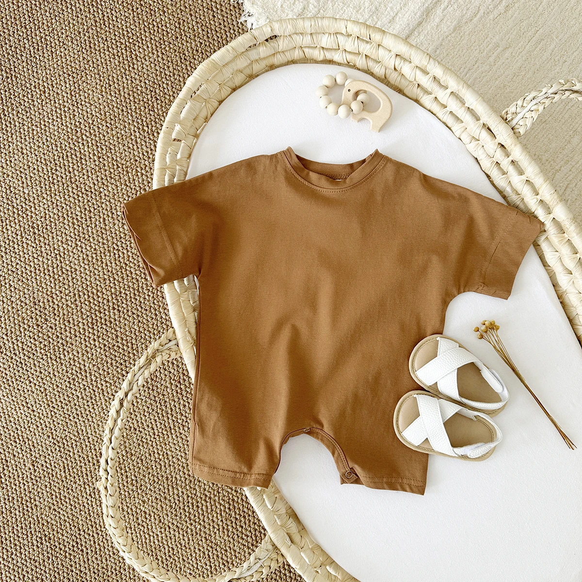 Newborn 2024 Baby Bodysuit Summer Cotton Rompers Solid Color Simple Short Sleeved Boys Girls 0-4Y Casual Clothing